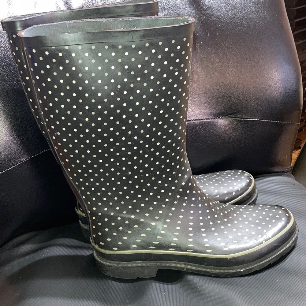 Black Polka Dot Rain Boots